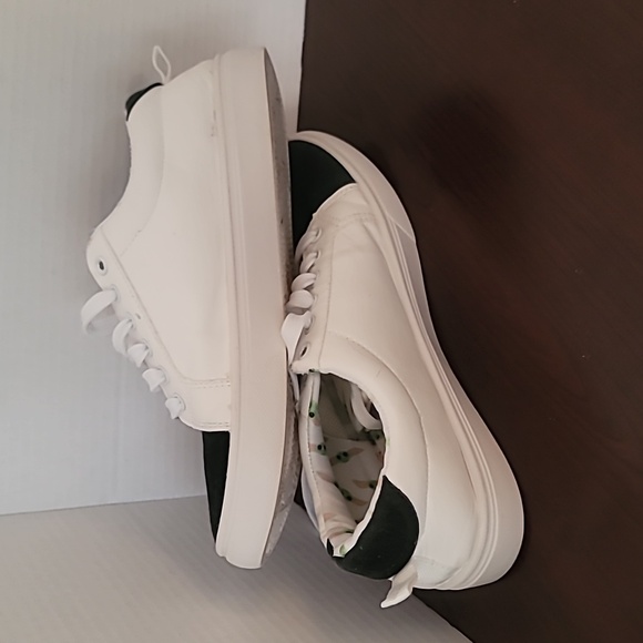 Baby Yoda Sneakers Lucas Films Men's Shoes Sz 9 White Star Wars Grogu Trainers - Picture 8 of 9